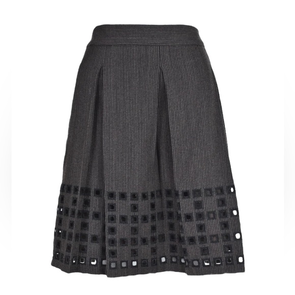 BCBGMaxazria Wool Blend Pleated Knee Length Skirt - Picture 1 of 6